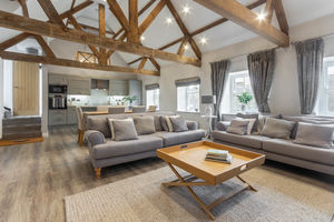 Photo 5- click for photo gallery